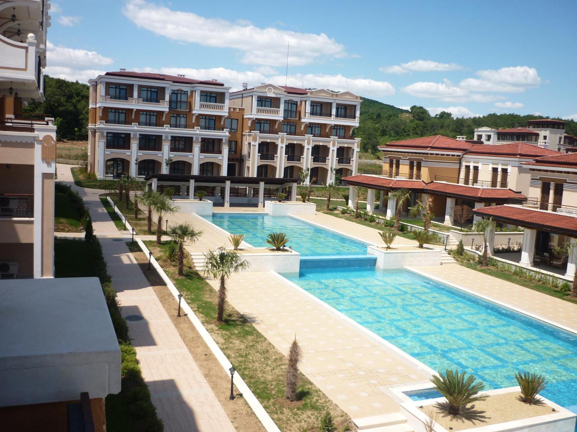 Ganozliev'S Apartments In Kavatsi Area 索佐波尔 外观 照片